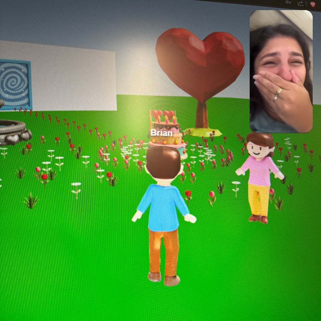 Customer reaction to receiving digital gift